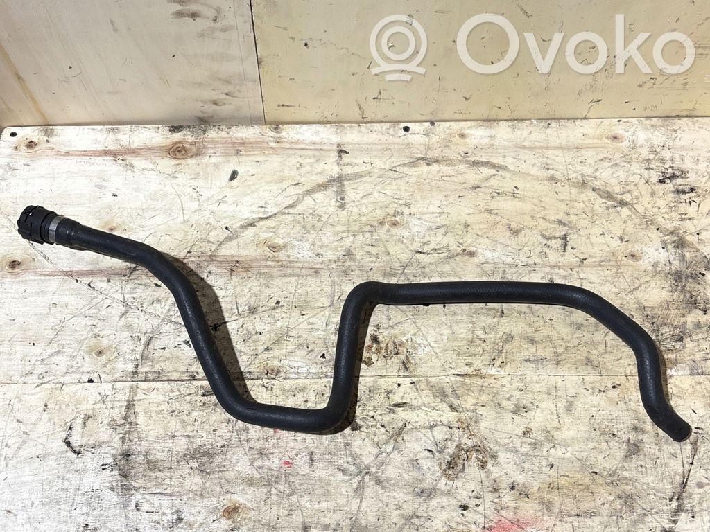 BMW 5 E39 Engine coolant pipe/hose 