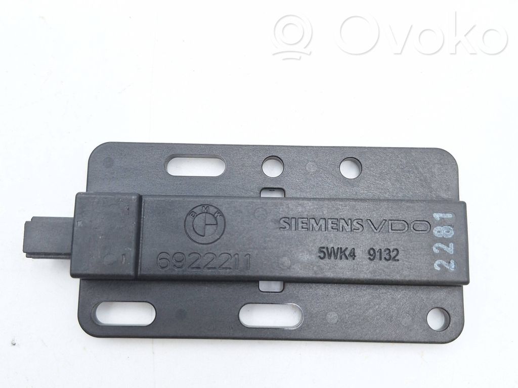 Avaimettoman käytön ohjainlaite/moduuli   6922211,61356922211