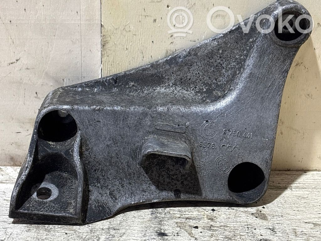 Soporte de montaje del motor (Usadas)   6750441,22116750441,1097151,22111097151