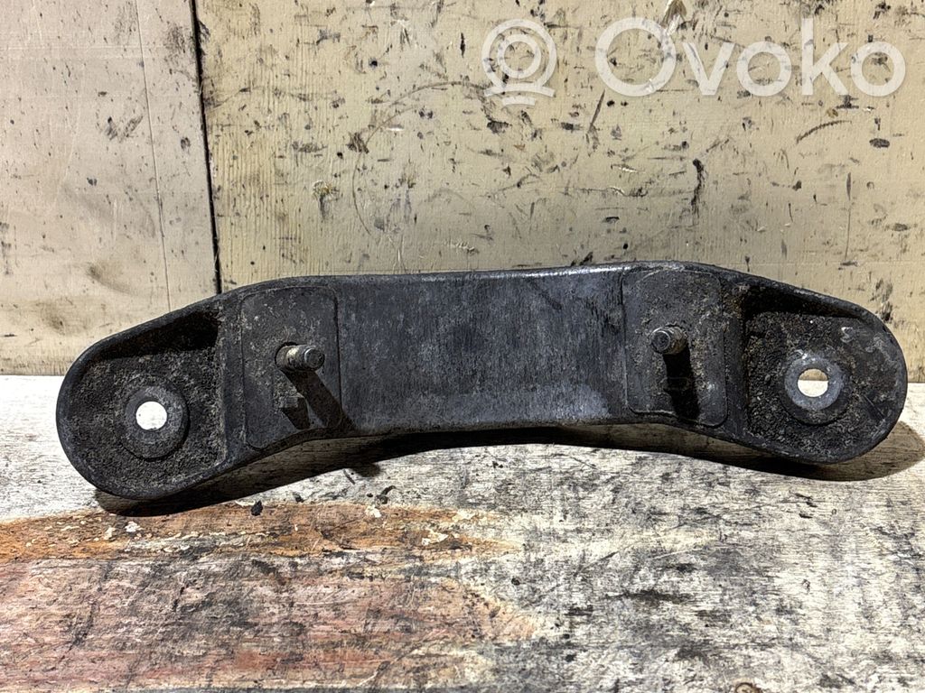 BMW 5 E39 Gearbox mounting bracket 