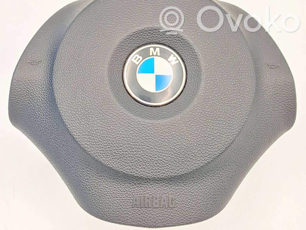 BMW 1 E81 E87 Vairo oro pagalvė 