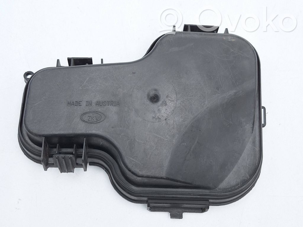 BMW 3 E90 E91 Osłona żarówki lampy przedniej 
