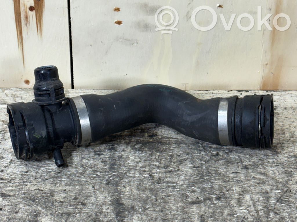 BMW 1 E81 E87 Engine coolant pipe/hose 