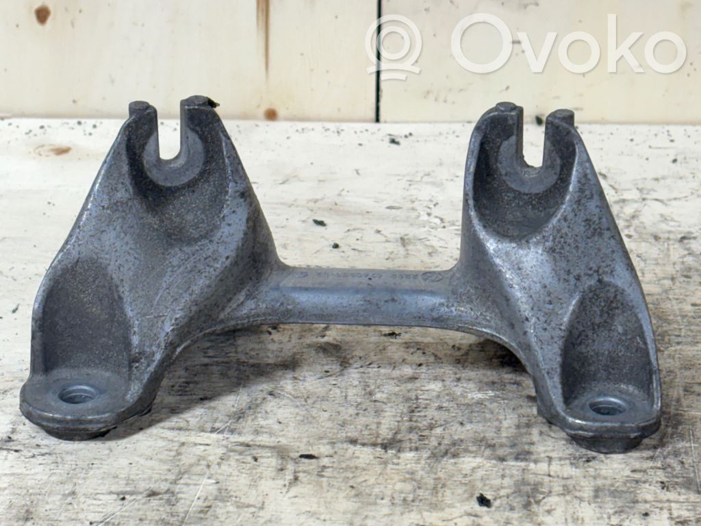 Gearbox mounting bracket   6760303,22326760303