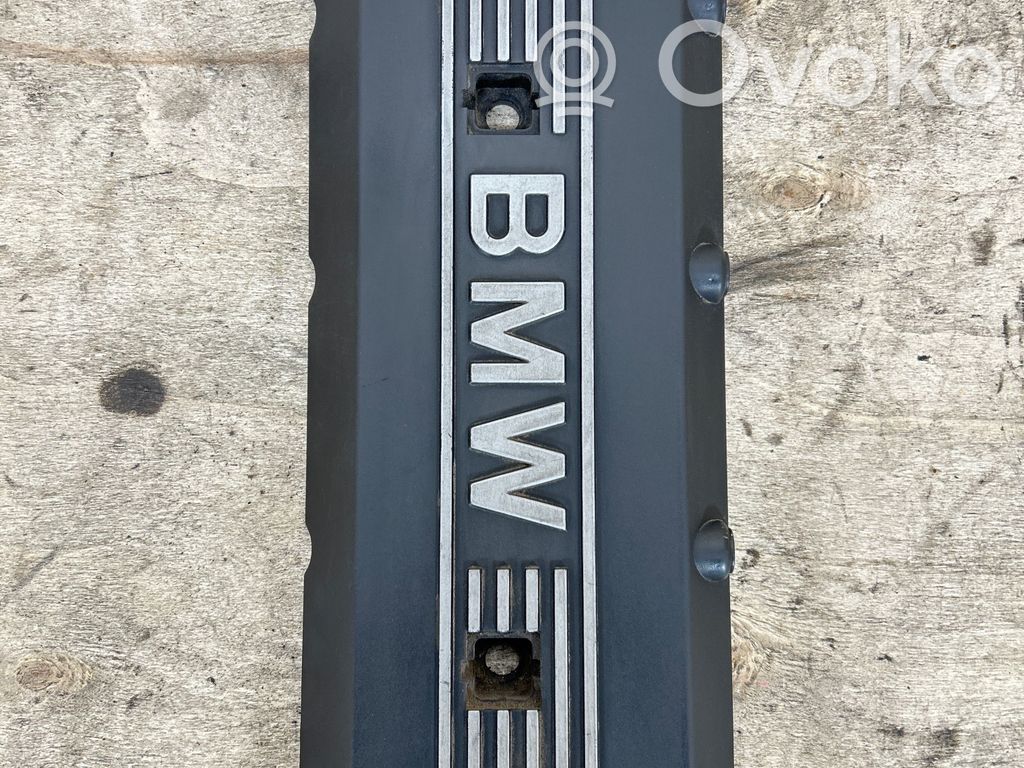 Engine cover (trim)   1702857,11121702857