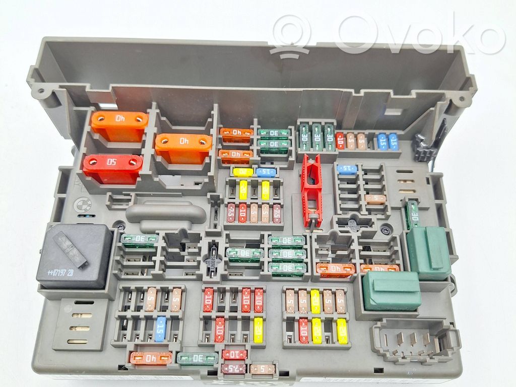 BMW 3 E90 E91 Fuse module 