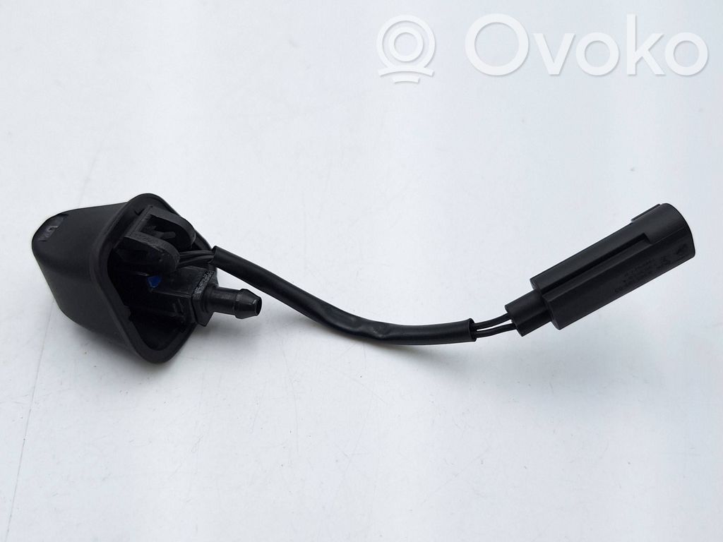 Windshield washer spray nozzle   8365385,19636584,19651621D