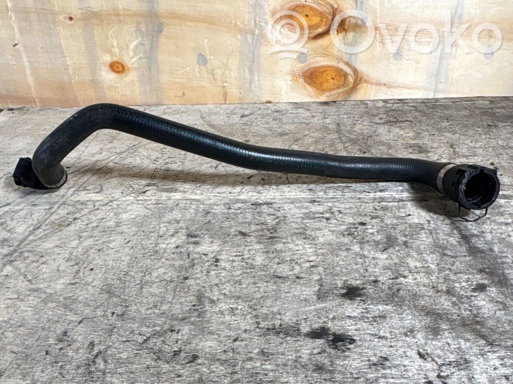 BMW X3 E83 Engine coolant pipe/hose 