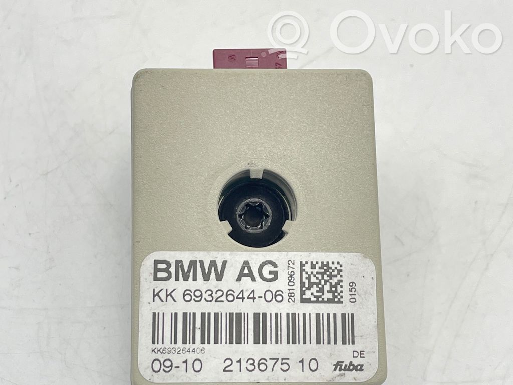 BMW 3 E90 E91 Antenas pastiprinātājs 