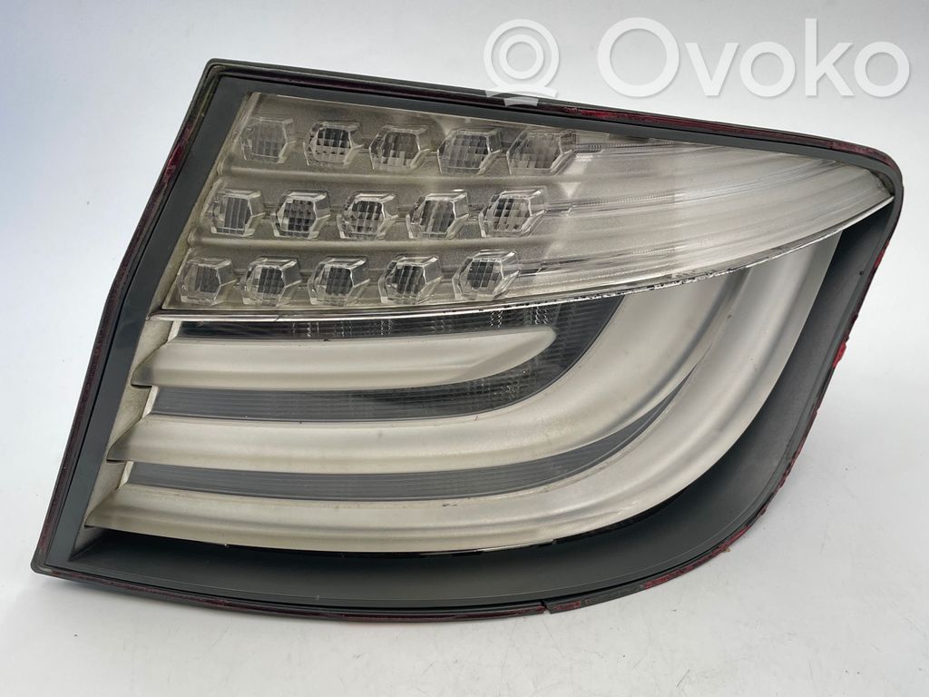 BMW 5 F10 F11 Galinis žibintas kėbule 