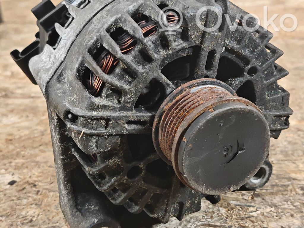BMW 5 F10 F11 Generator/alternator 