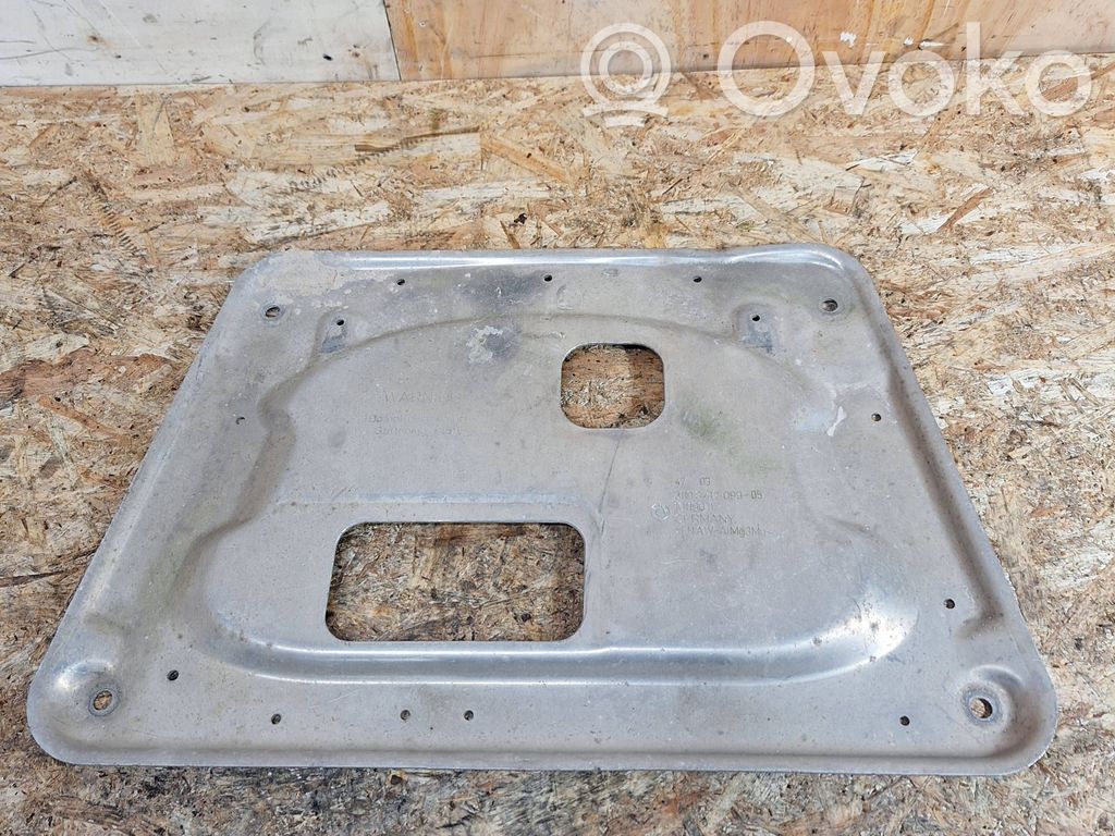 BMW X3 E83 Engine splash shield/under tray 