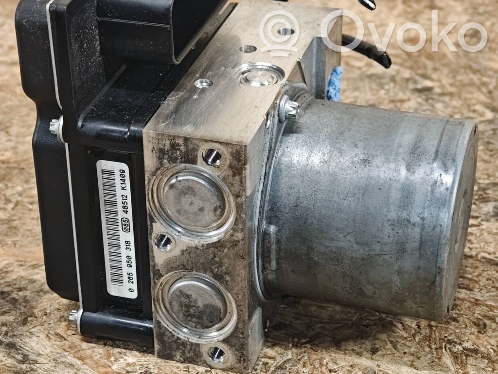 BMW X3 E83 ABS Pump 