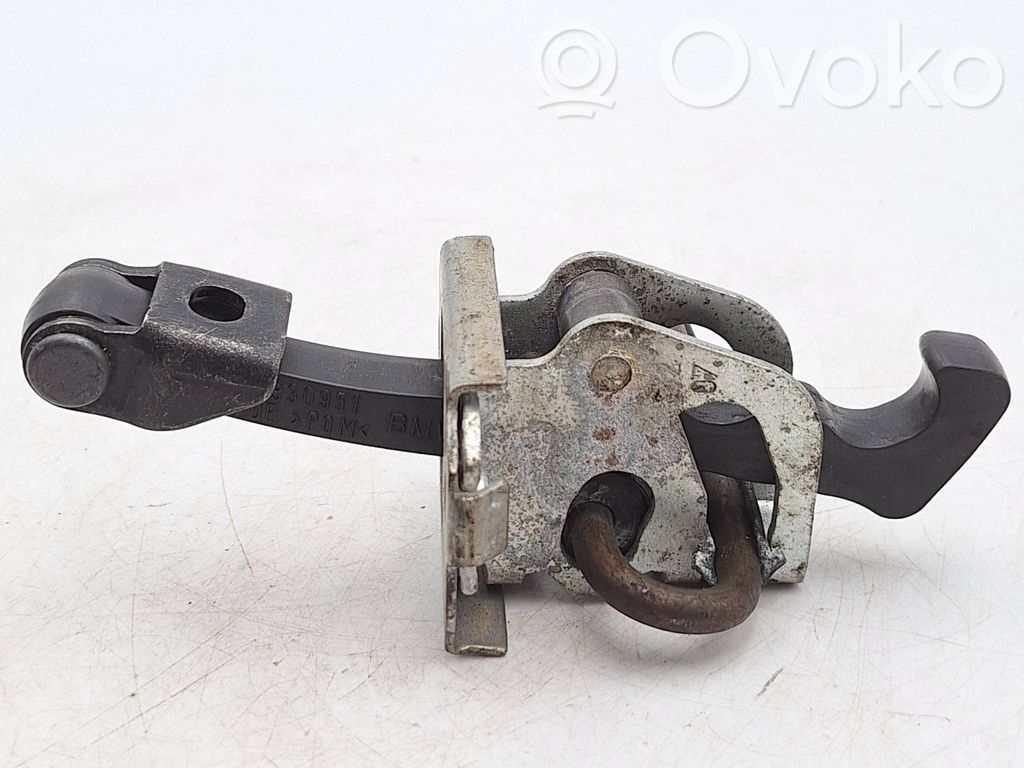 BMW X3 E83 Front door check strap stopper 