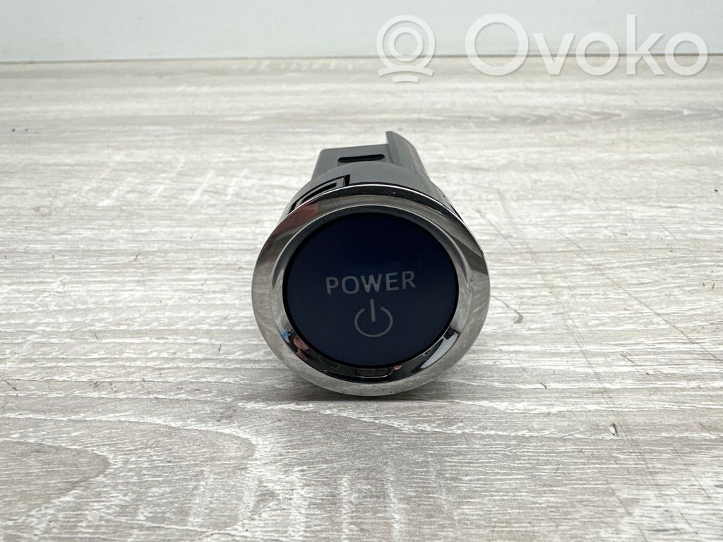 Toyota RAV 4 (XA50) Engine start stop button switch 