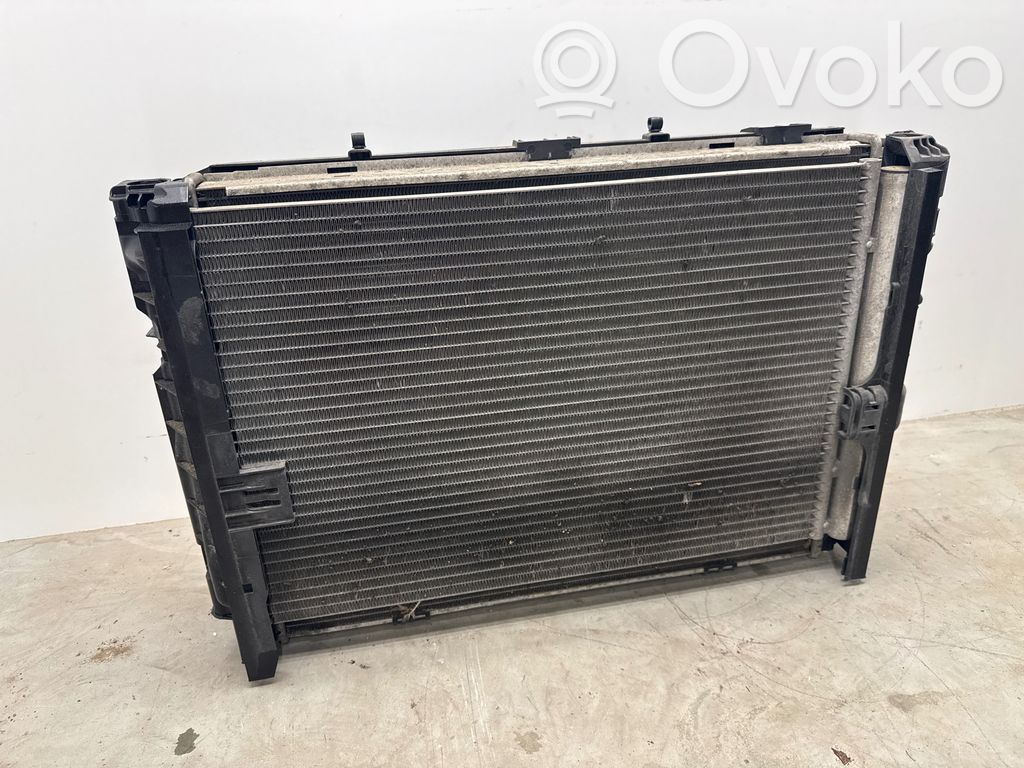 BMW 1 E81 E87 Radiatora komplekts 