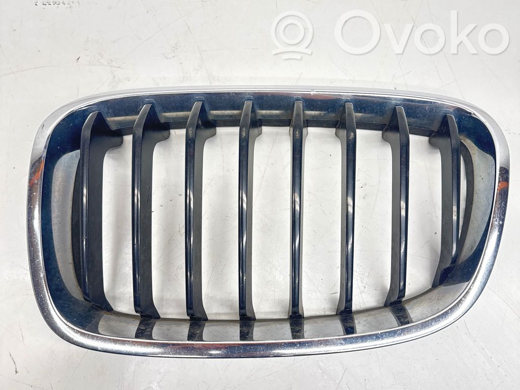 BMW 1 F20 F21 Maskownica / Grill / Atrapa górna chłodnicy 