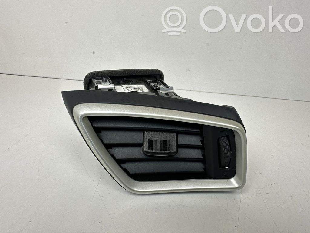 Nissan Qashqai Boczna kratka nawiewu deski rozdzielczej 