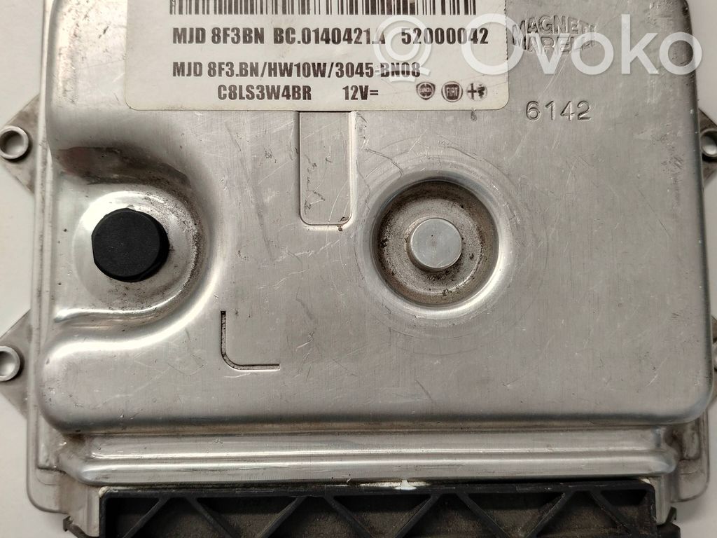 Engine control unit/module   BC0140421,52000042,C8LS3W4BR
