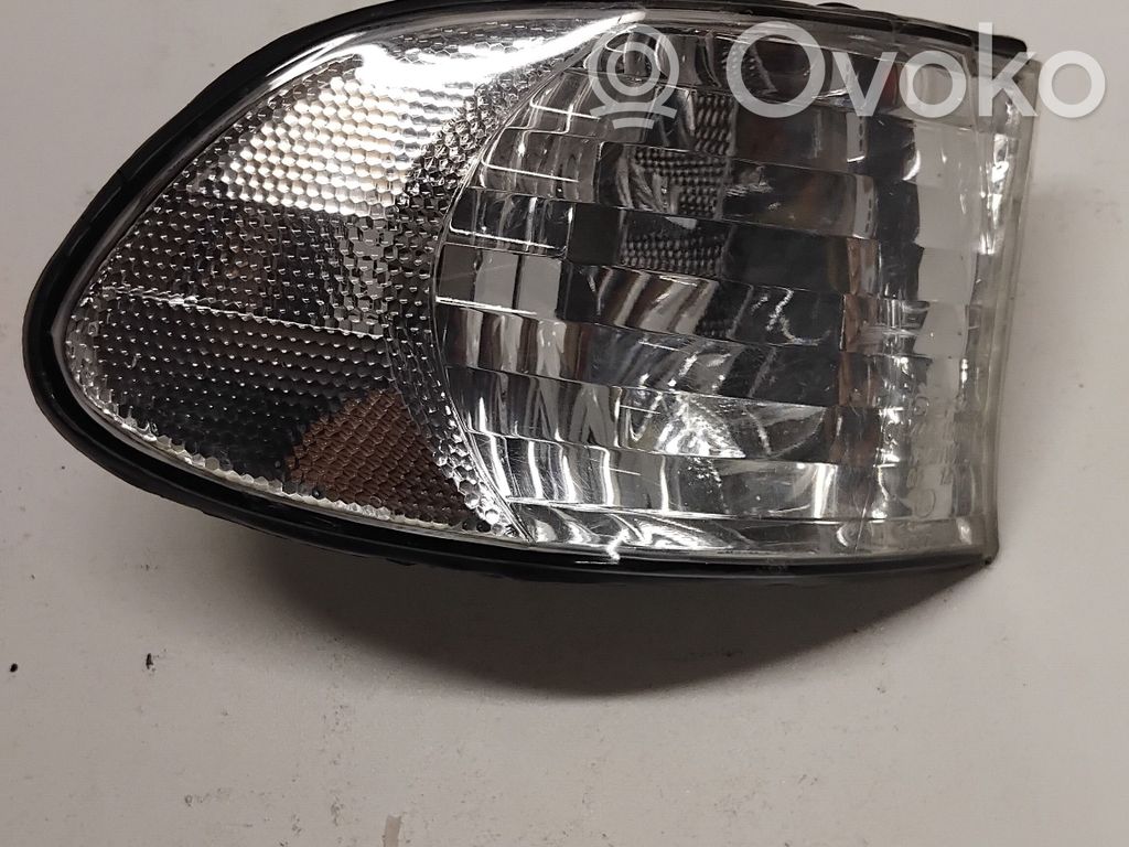 BMW 7 E38 Front indicator light 