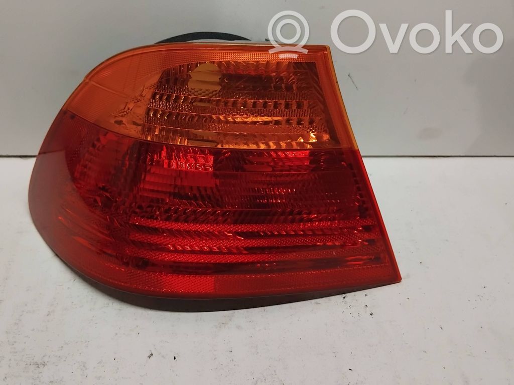 BMW 3 E46 Galinis žibintas kėbule 