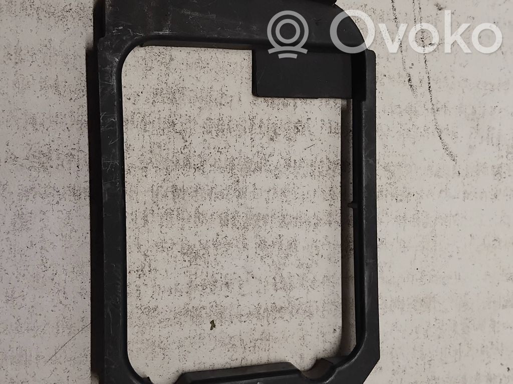 Fog light bracket   1374085