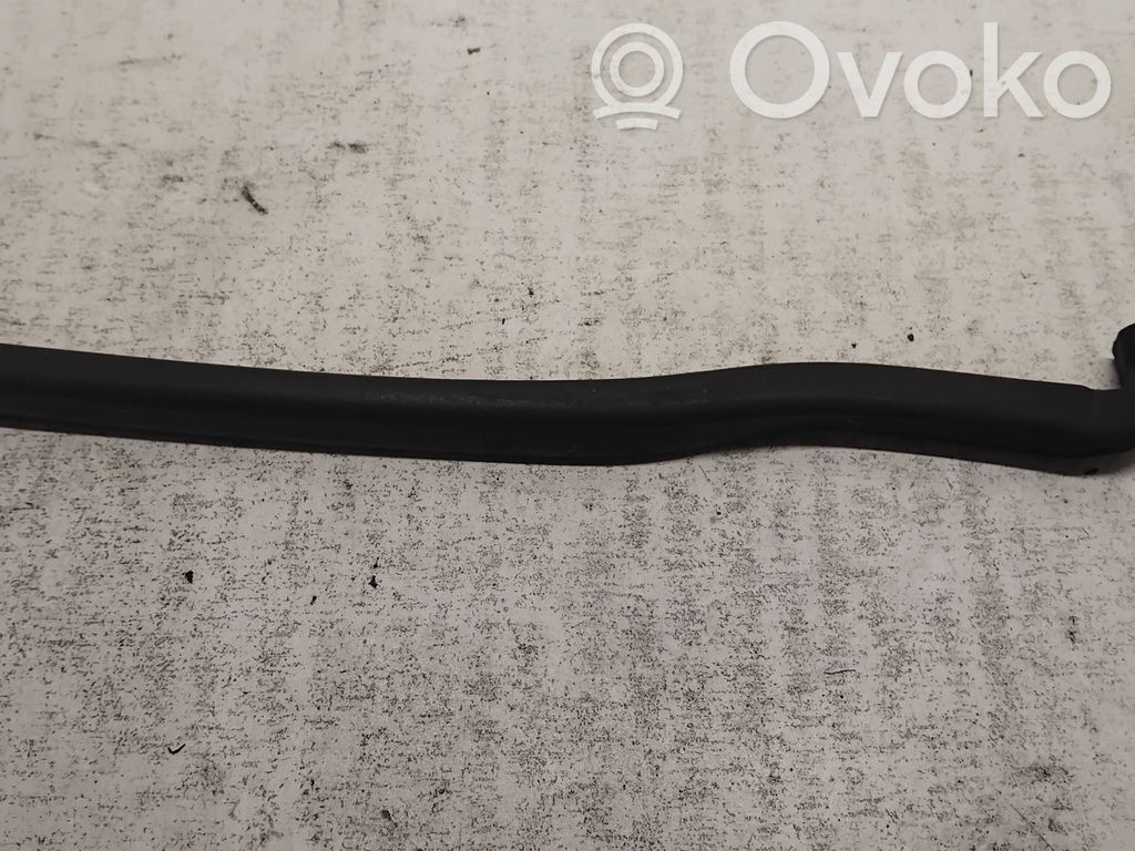 BMW 3 E90 E91 Engine compartment rubber 
