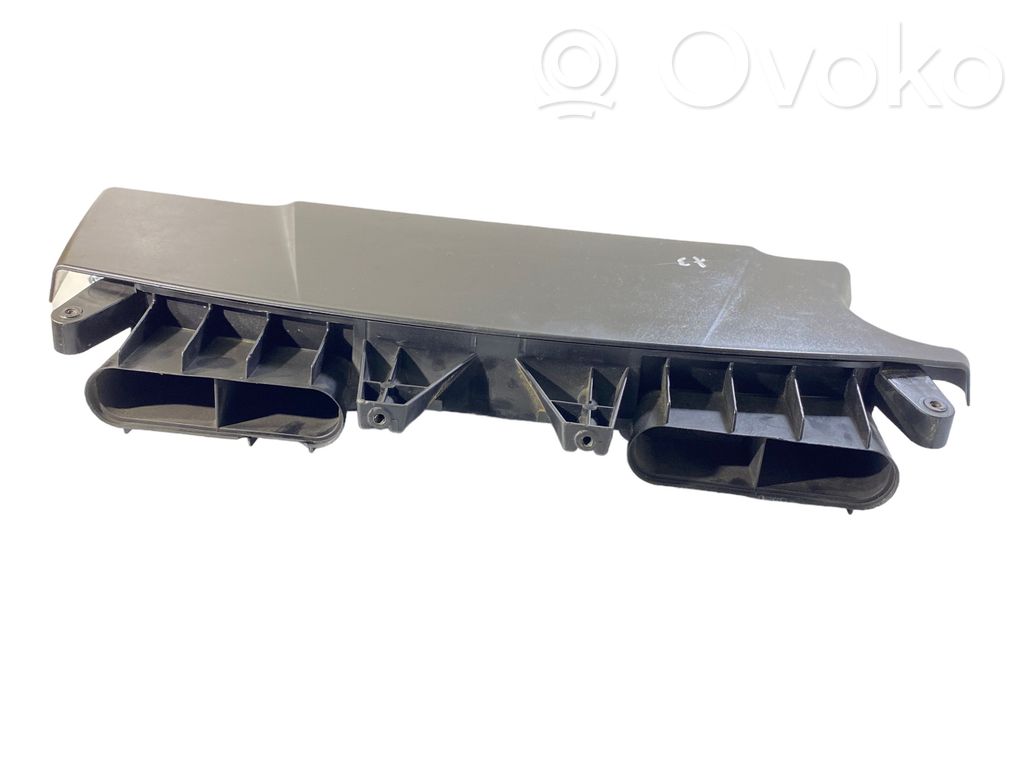 BMW X3 E83 Parte del condotto di aspirazione dell'aria 