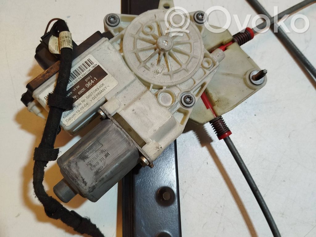 Front door window regulator motor   E840311301
