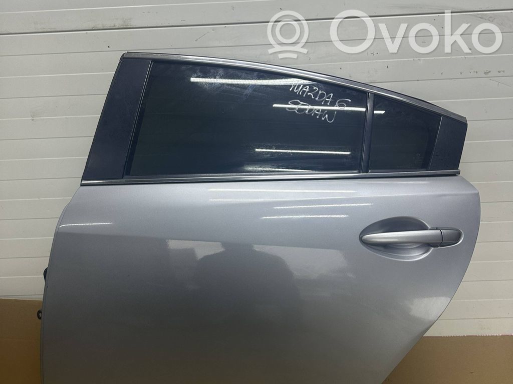 Rear door