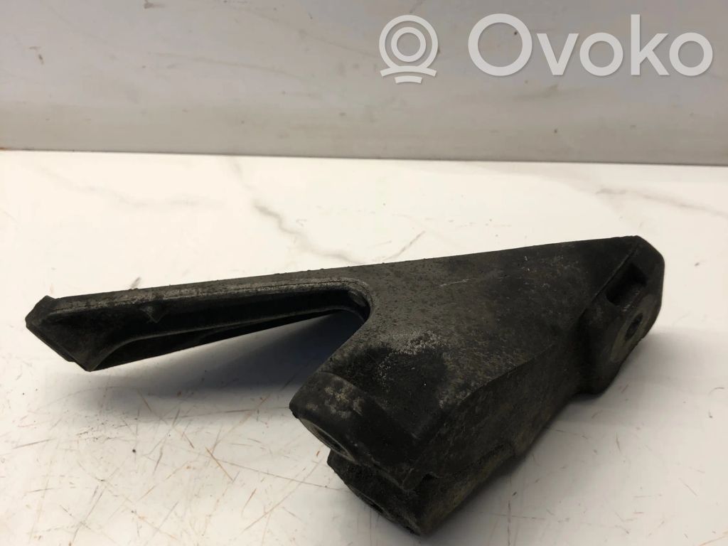 Engine mounting bracket   4F0199307N