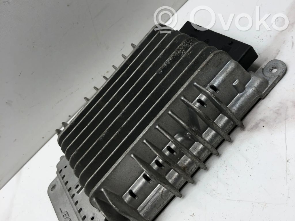 Audi A3 S3 8P Sound amplifier 