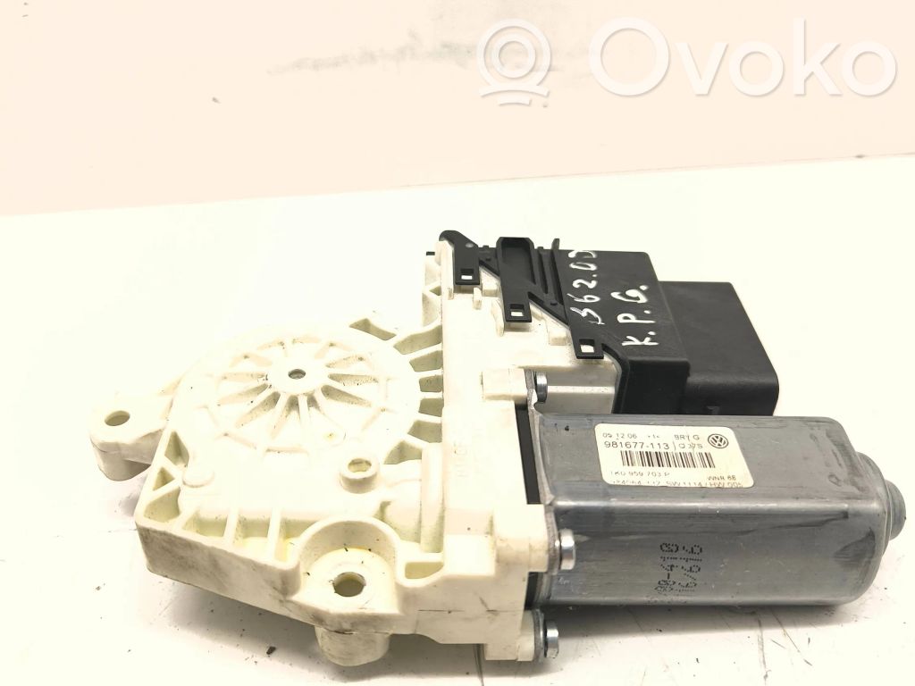 Volkswagen PASSAT B6 Silniczek podnoszenia szyby drzwi tylnych 