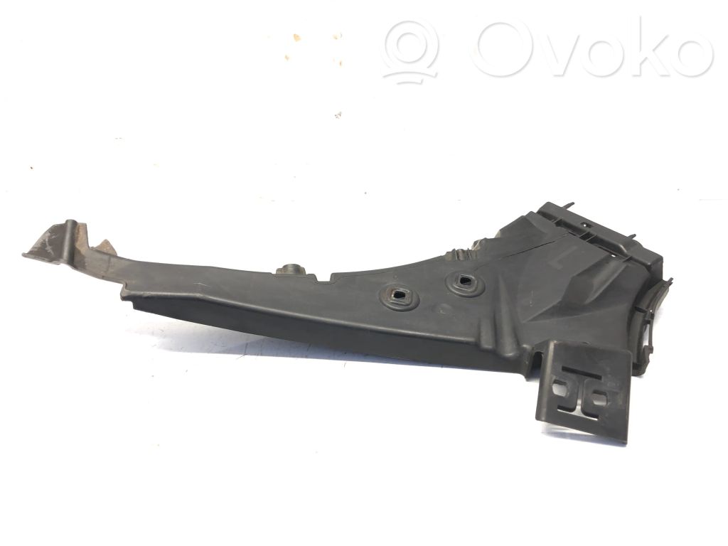 Audi Q7 4L Front bumper mounting bracket 