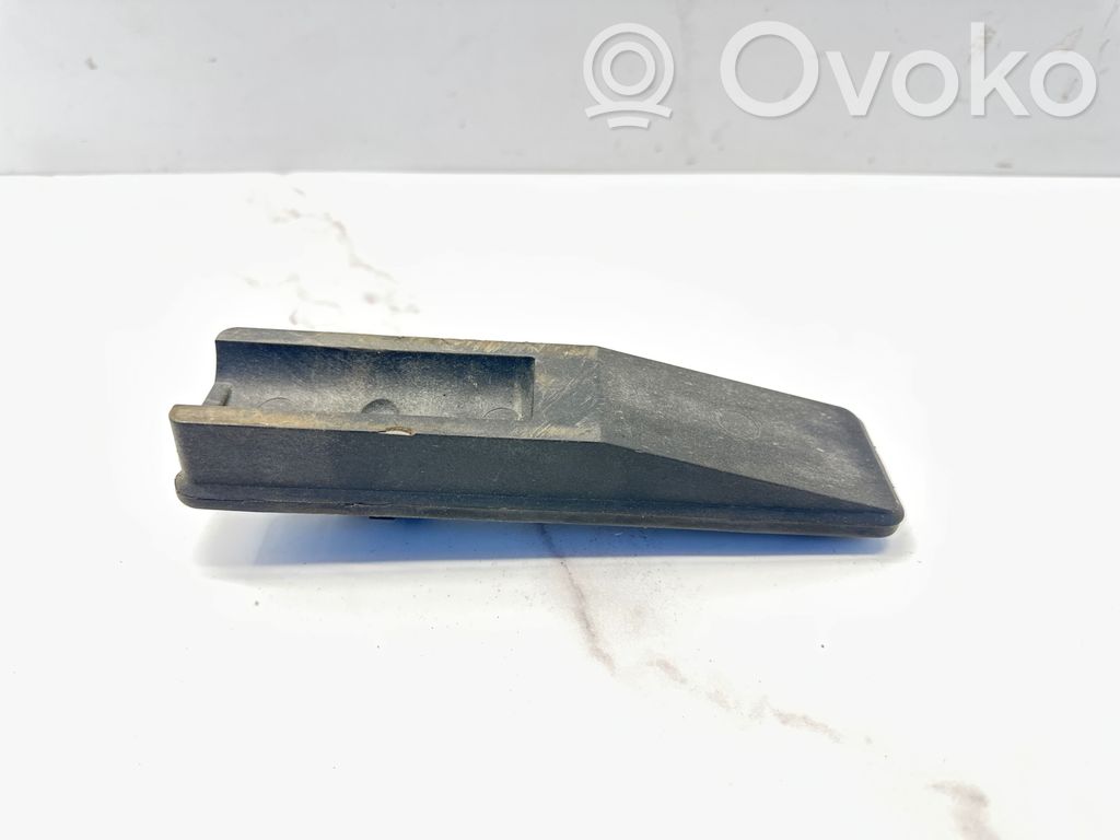 Steckdose   4F0802847