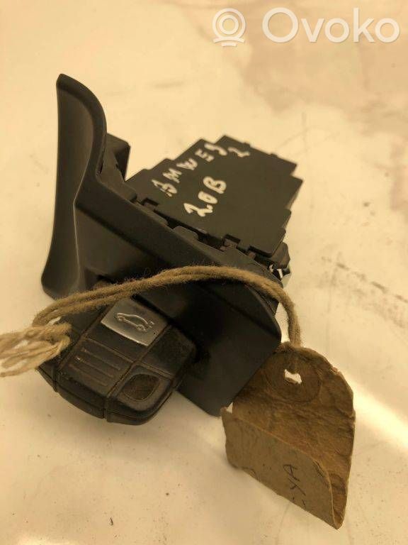 Engine start stop button switch   108625,03W018H