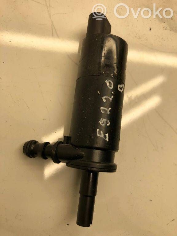 Headlight washer pump   67126973097,577863,1108659,1112804,1209387,1H0955681,1J0955681,2M2113K082AA,3B0955681A,67120154875,67128362157,67128377430,67128377613,YM2113K082BA