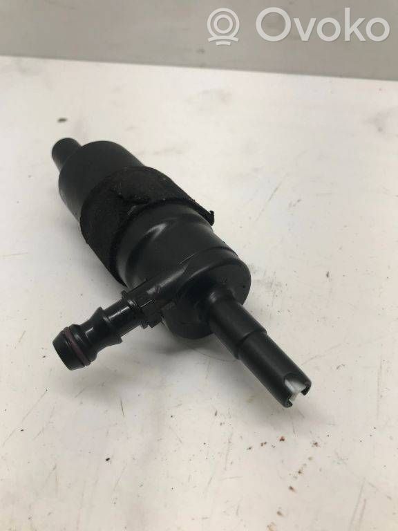 Audi A6 S6 C6 4F Pompa spryskiwacza lampy przedniej 