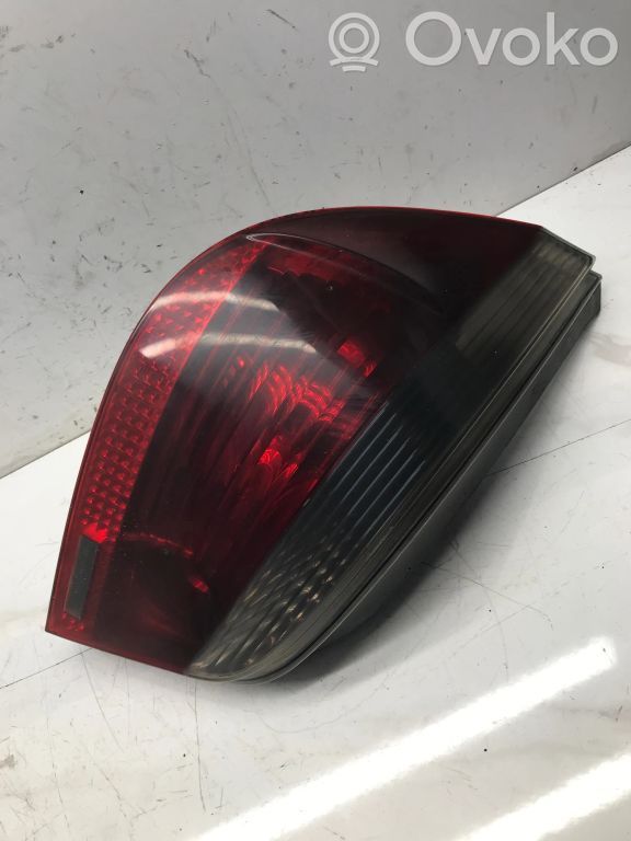 BMW 5 E60 E61 Galinis žibintas kėbule 