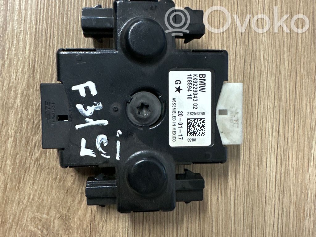 BMW 3 F30 F35 F31 Aerial antenna amplifier 