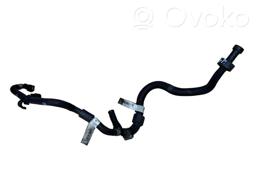 BMW 3 E90 E91 Polttoaineputken letku 