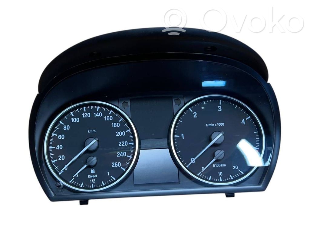 BMW 3 E92 E93 Nopeusmittari (mittaristo) 