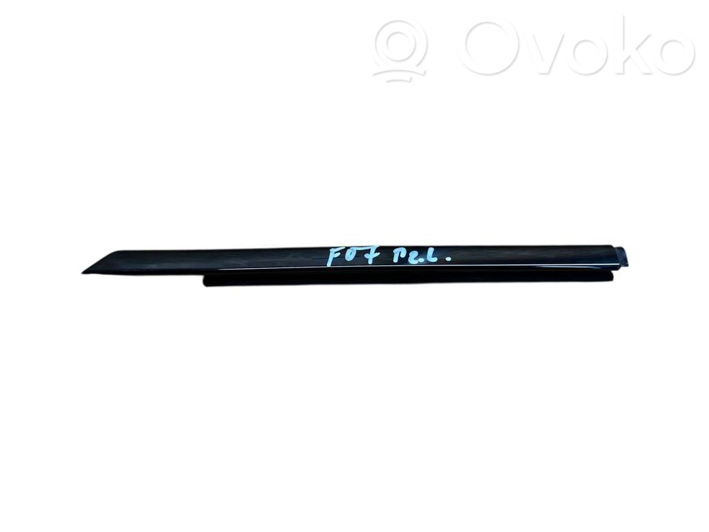 BMW 5 GT F07 Ornament geam ușă față 