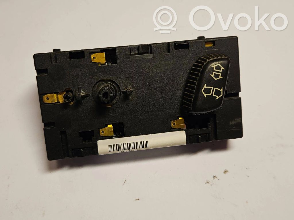 Seat control module   8381609,110187