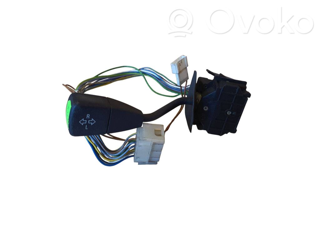 Suuntavilkun vipu   83609073