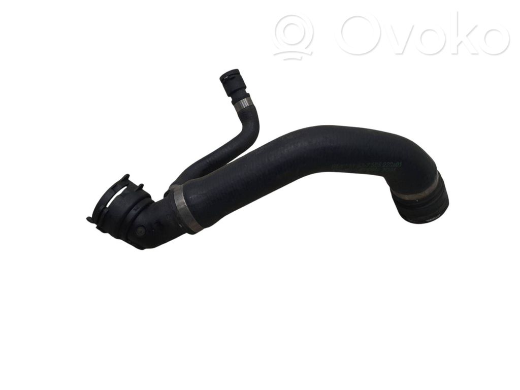 BMW 5 E39 Engine coolant pipe/hose 