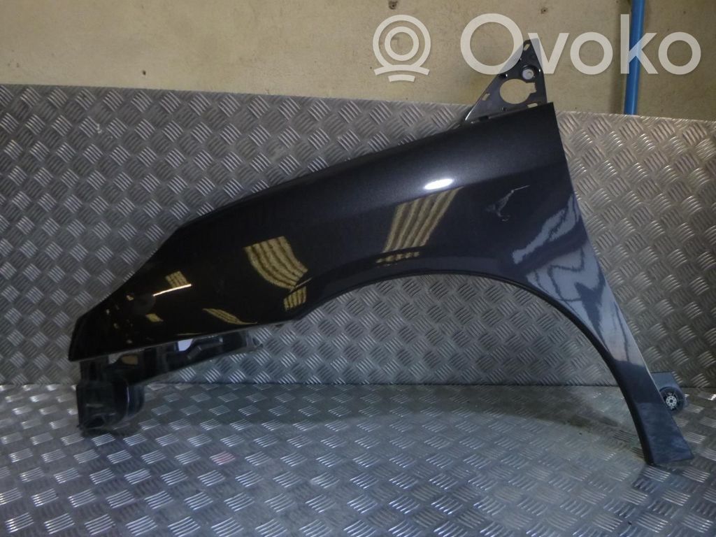 Peugeot 807 Błotnik przedni 