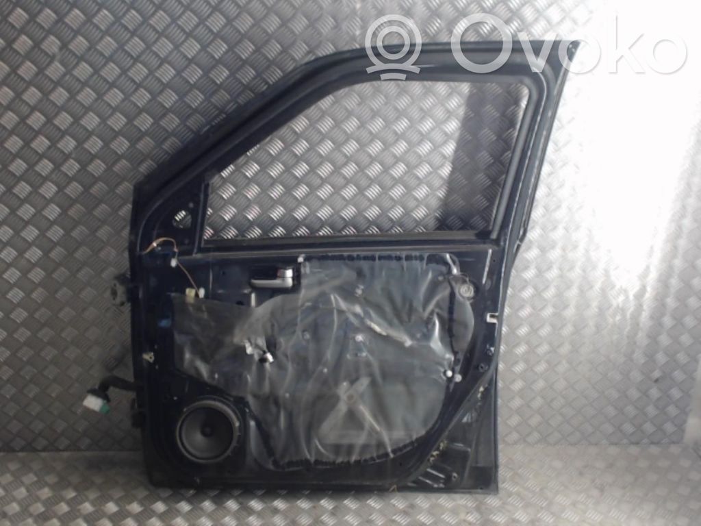 Suzuki SX4 Priekinės durys 