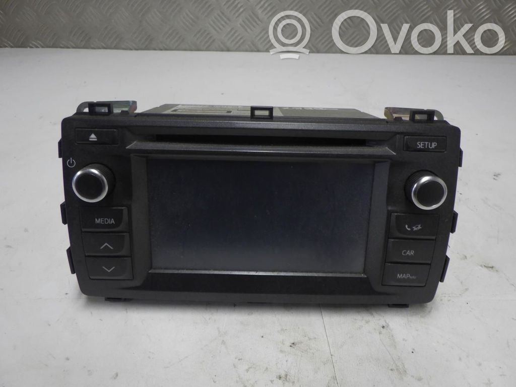 Toyota Auris E180 Radio/CD/DVD/GPS head unit 