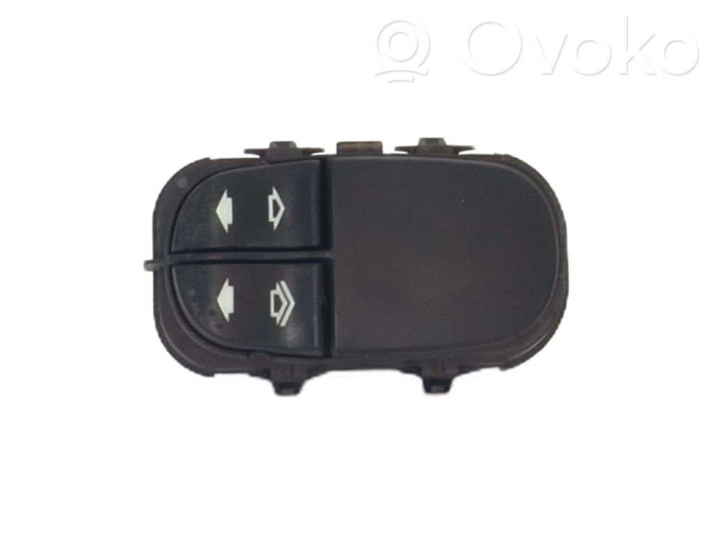 Electric window control switch   1091483